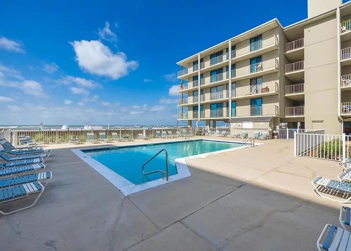Gulf Village 6 Apartment *